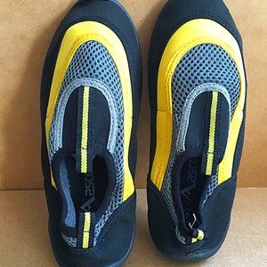 Ascent Women's Teens Rock Climbing Trekking Soft Shoes Size #4 New